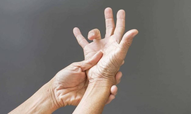 Main symptoms and treatment of trigger finger