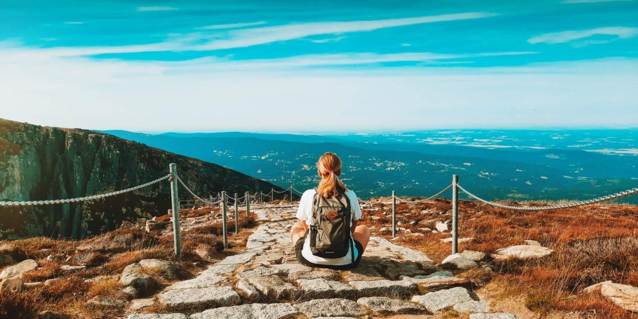 The Essentials That Should Be in Every Good Yogi’s Bag